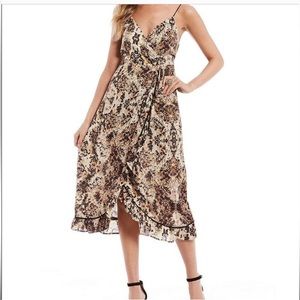 NWT Angie Wrap Dress Size Medium